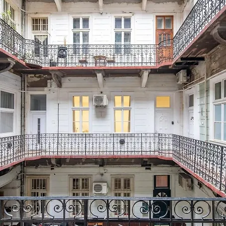Very Convenient Flat * بودابست