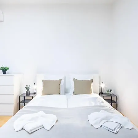 Very Convenient Flat 아파트 부다페스트