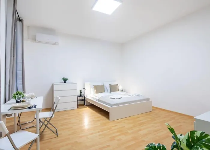 Very Convenient Flat * Budapest